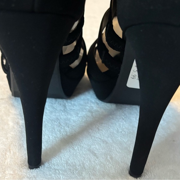 Brand New - Marcorepublic Ankle Strap Heel Height 5 Inches - Size 8 - box 79 - Picture 7 of 8